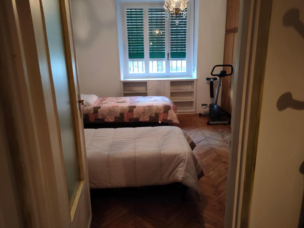 شقة Casa - House Xavier Una Casa Famigliare , Dame Entra Solo Chi A Un Bel Cuore , Non'E Il L'Intero Alloggio Solo Stanze E Bagno تورينو المظهر الخارجي الصورة